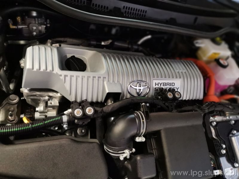 Instalacja LPG Toyota Auris Hybrid Lovato