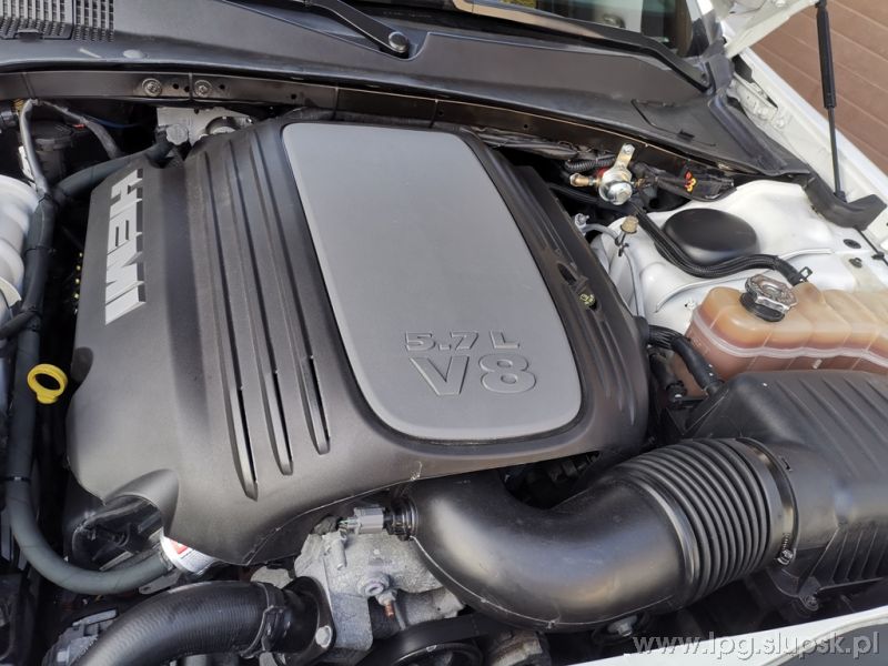 Instalacja LPG Chrysler 300C AWD 5.7 BRC